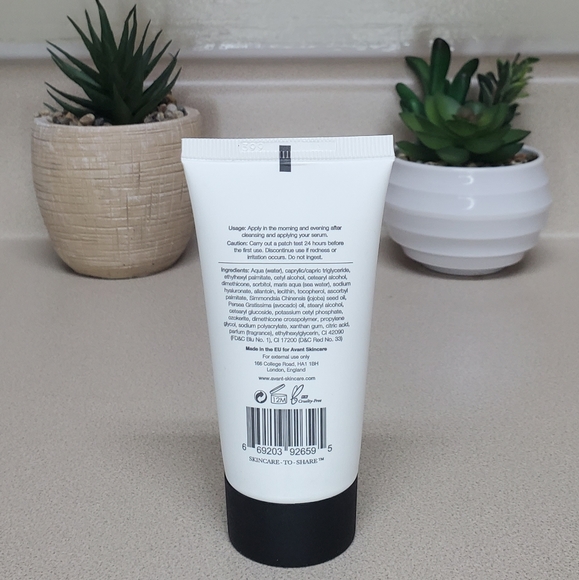 Avant Skincare New Avant Supreme Hyaluronic Acid Duo Moisturizer